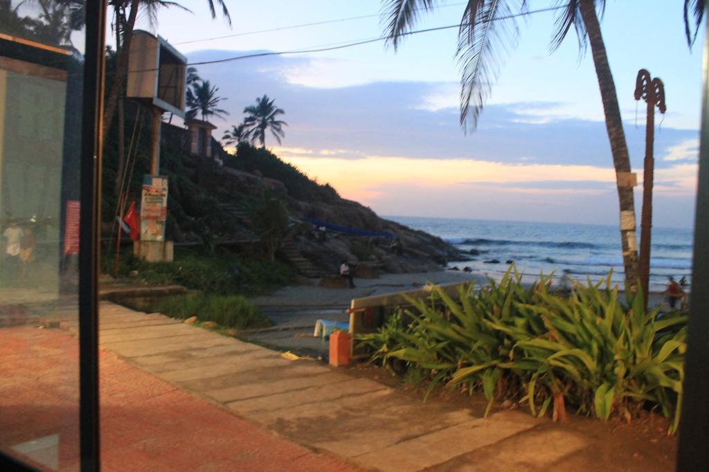 Stay Well Ayurvedic Beach Resort Kovalam Exterior foto